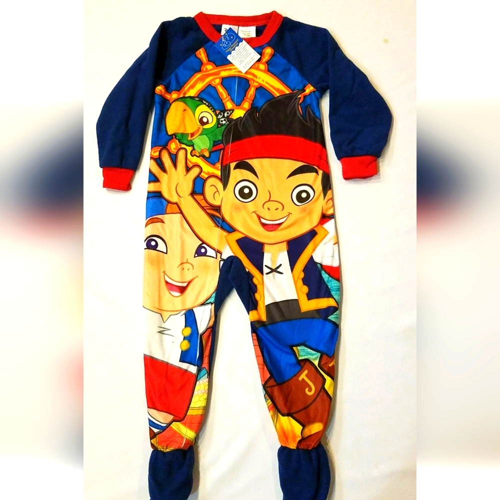 JAKE AND THE NEVERLAND PIRATES Boys Footed Pajamas BLANKET SLEEPER Size 4T